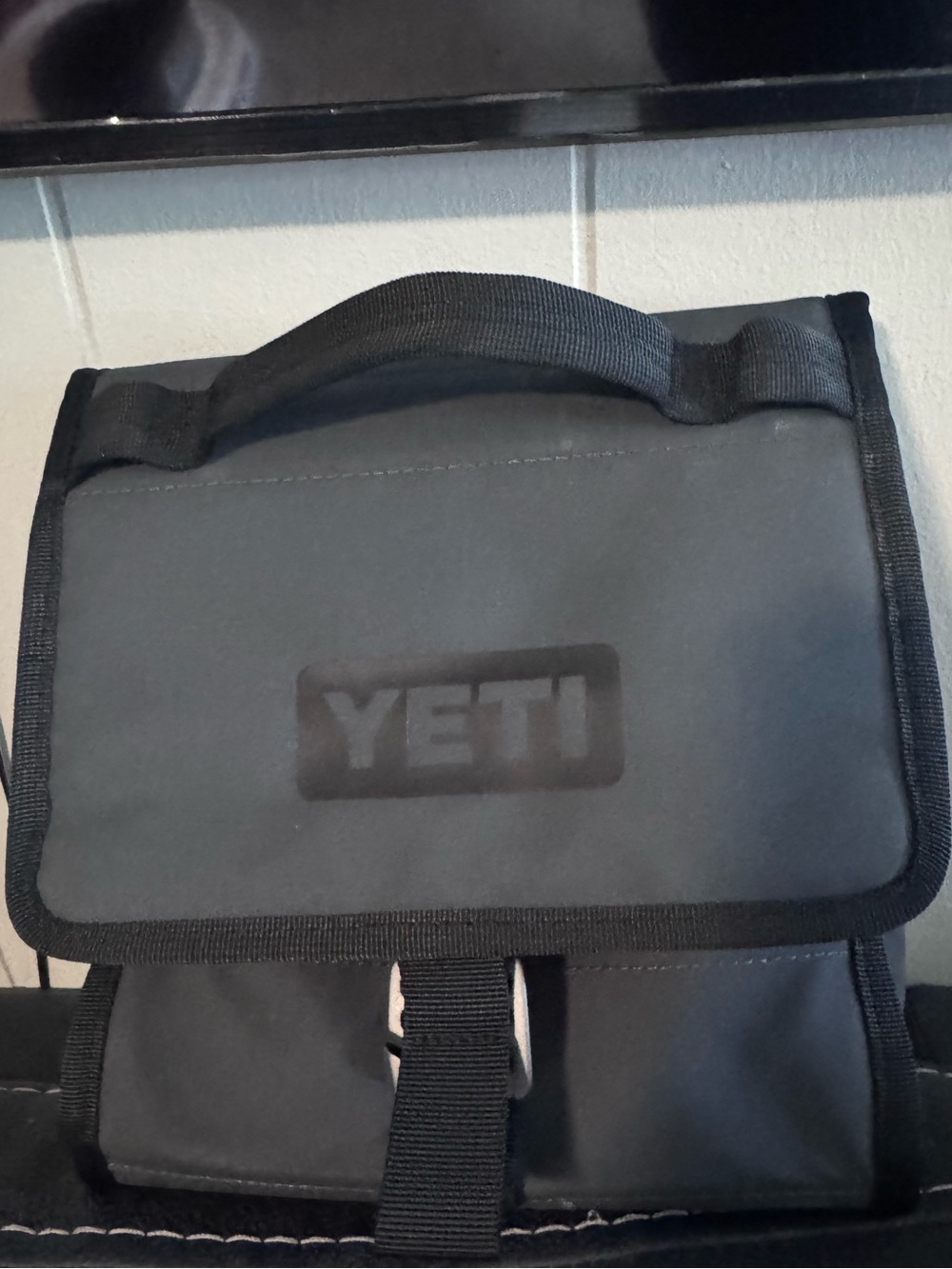 Yeti Black Men's lunch Bag with Top Carry Handle
